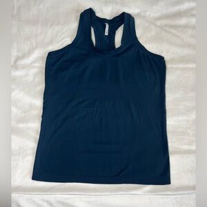 Athleta Navy Blue Athletic Tank Women. ‎     Size XL